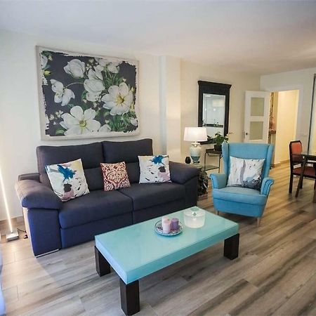 Apartamento Aurora Malaga Bagian luar foto