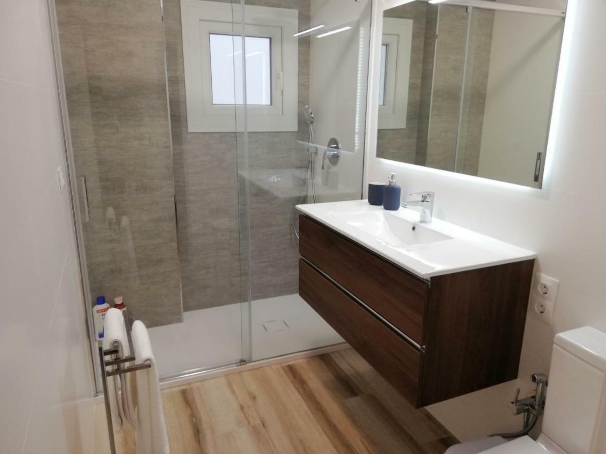 Apartamento Aurora Malaga Bagian luar foto