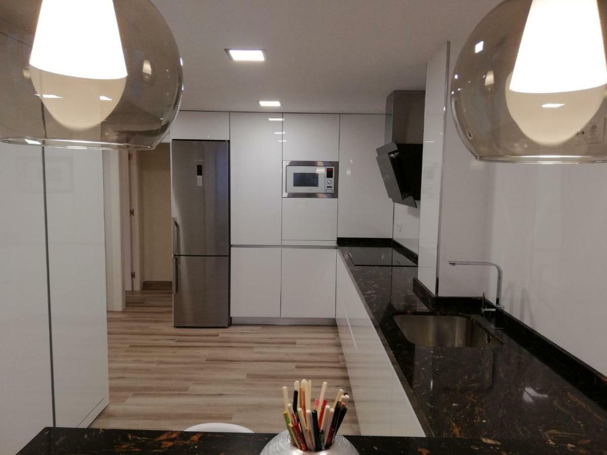 Apartamento Aurora Malaga Bagian luar foto