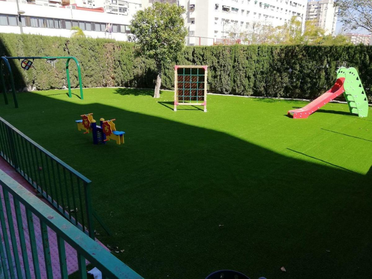 Apartamento Aurora Malaga Bagian luar foto