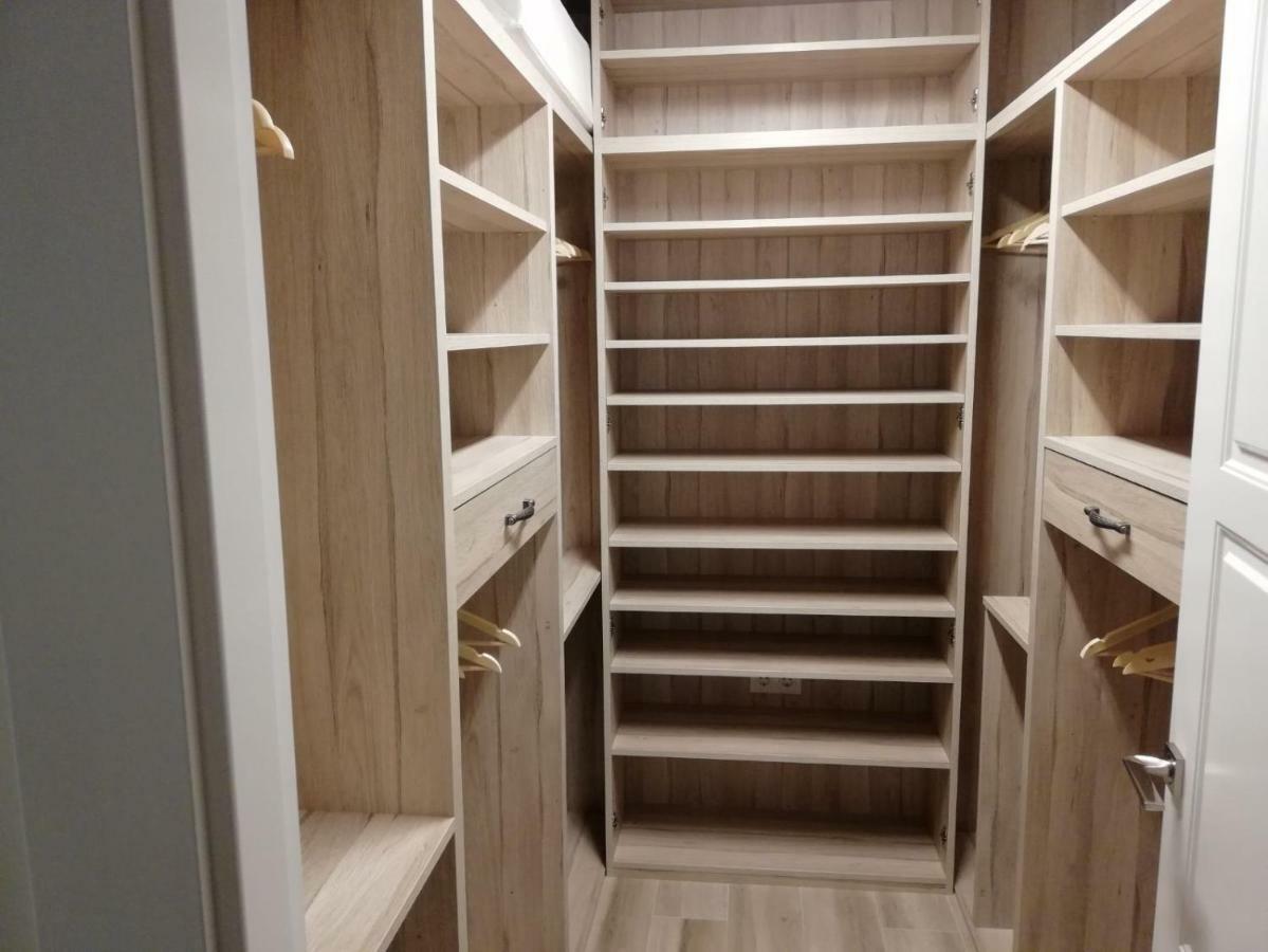 Apartamento Aurora Malaga Bagian luar foto