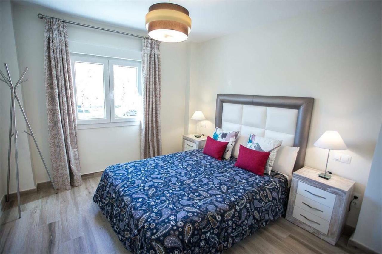 Apartamento Aurora Malaga Bagian luar foto